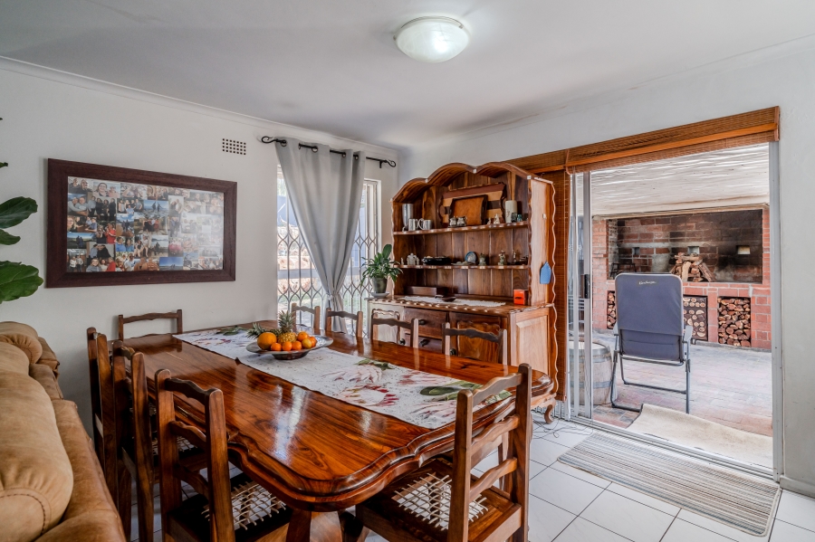 4 Bedroom Property for Sale in Northshore Western Cape